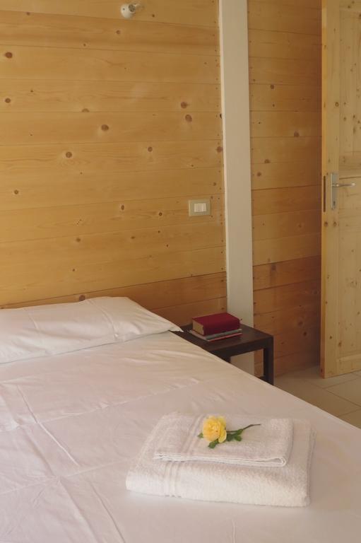 Camping Fiori Di Noto Kamer foto